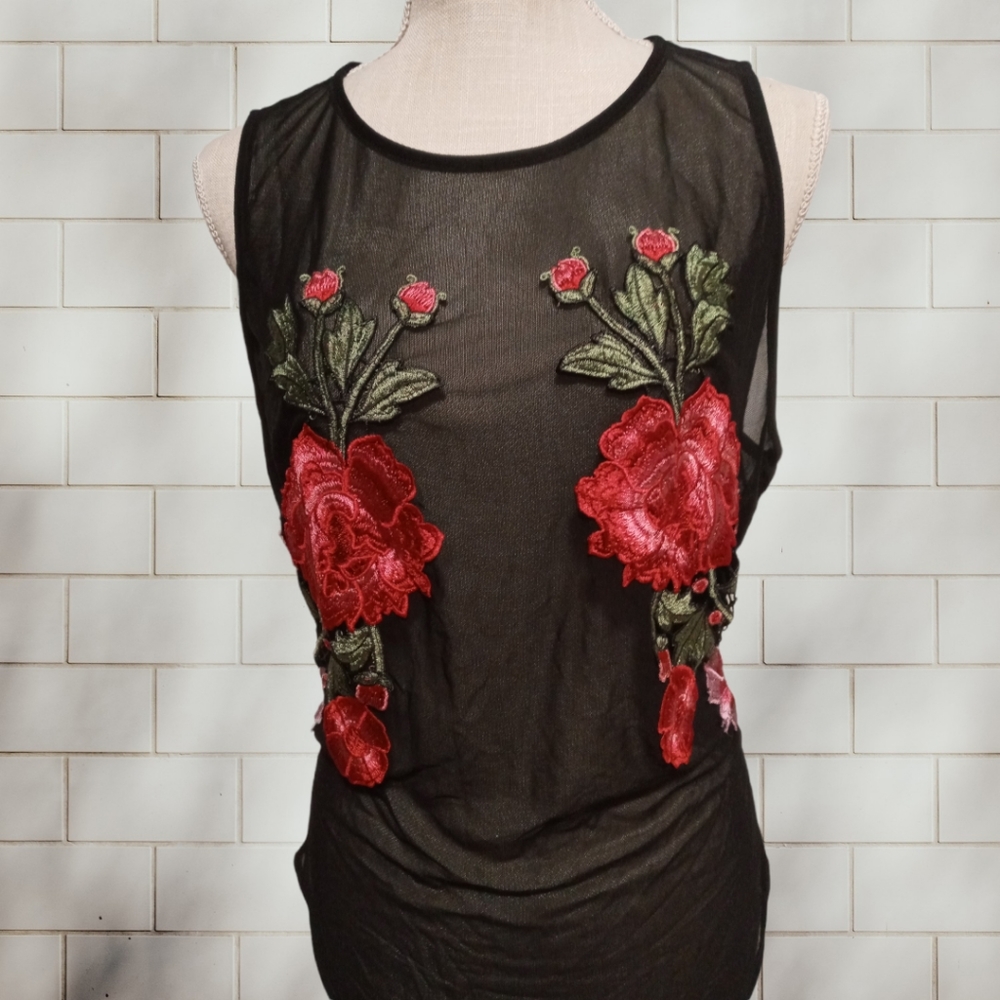 🌹Forever 21 Black Mesh Bodysuit with Embroidered Roses Plus Sz 2Xl